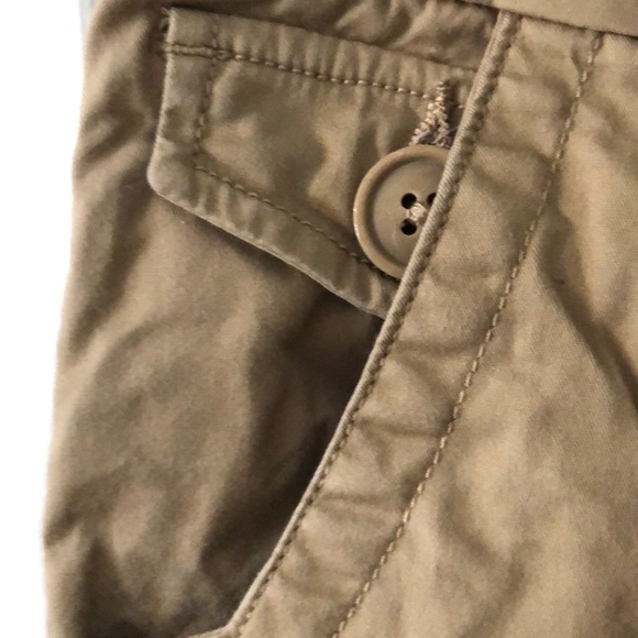 Women’s Lane Bryant Shorts.  Size 18 - Picture 3 of 9